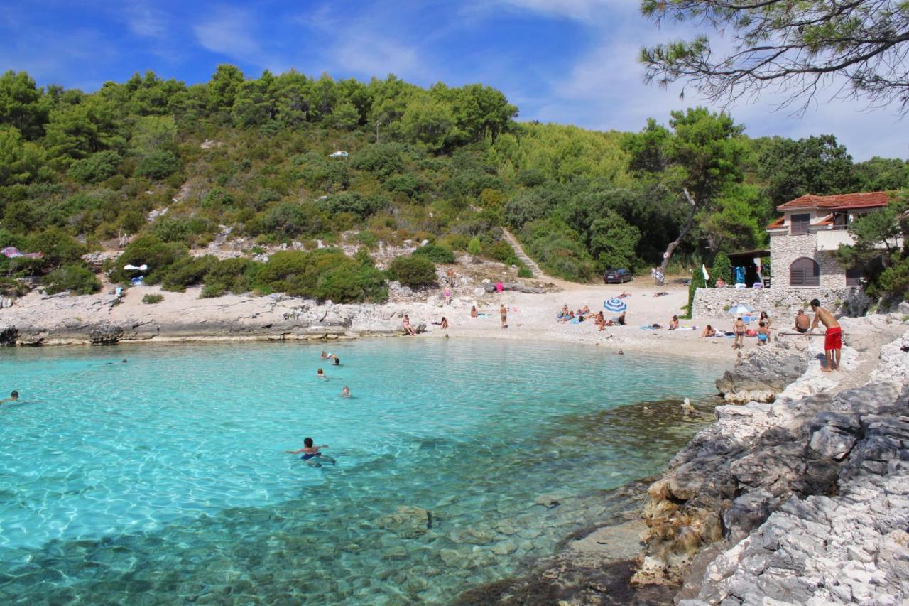 Family Friendly Apartments With A Swimming Pool Zavalatica, Korcula - 183 מראה חיצוני תמונה