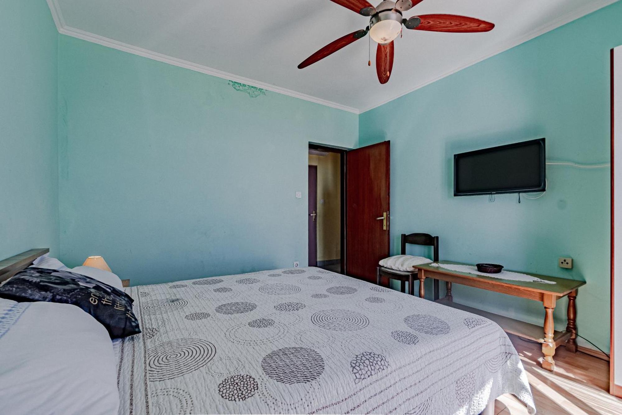 Family Friendly Apartments With A Swimming Pool Zavalatica, Korcula - 183 חדר תמונה